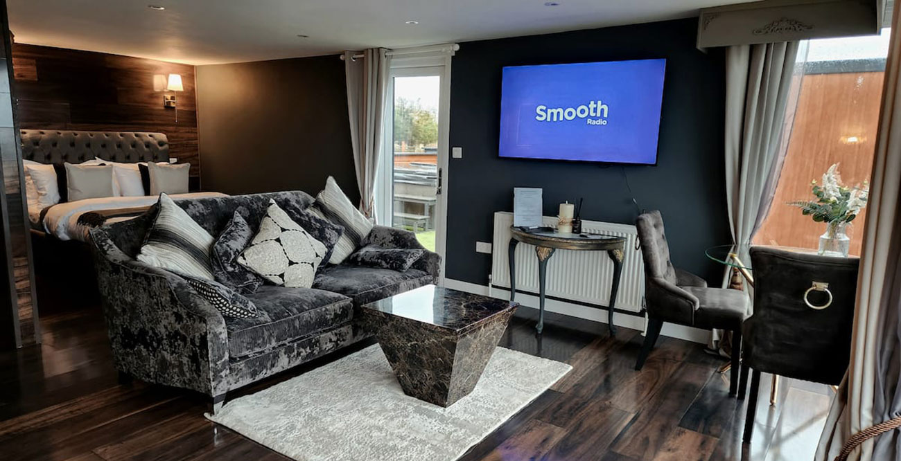 Living / Bedroom - Fa'side Lodge